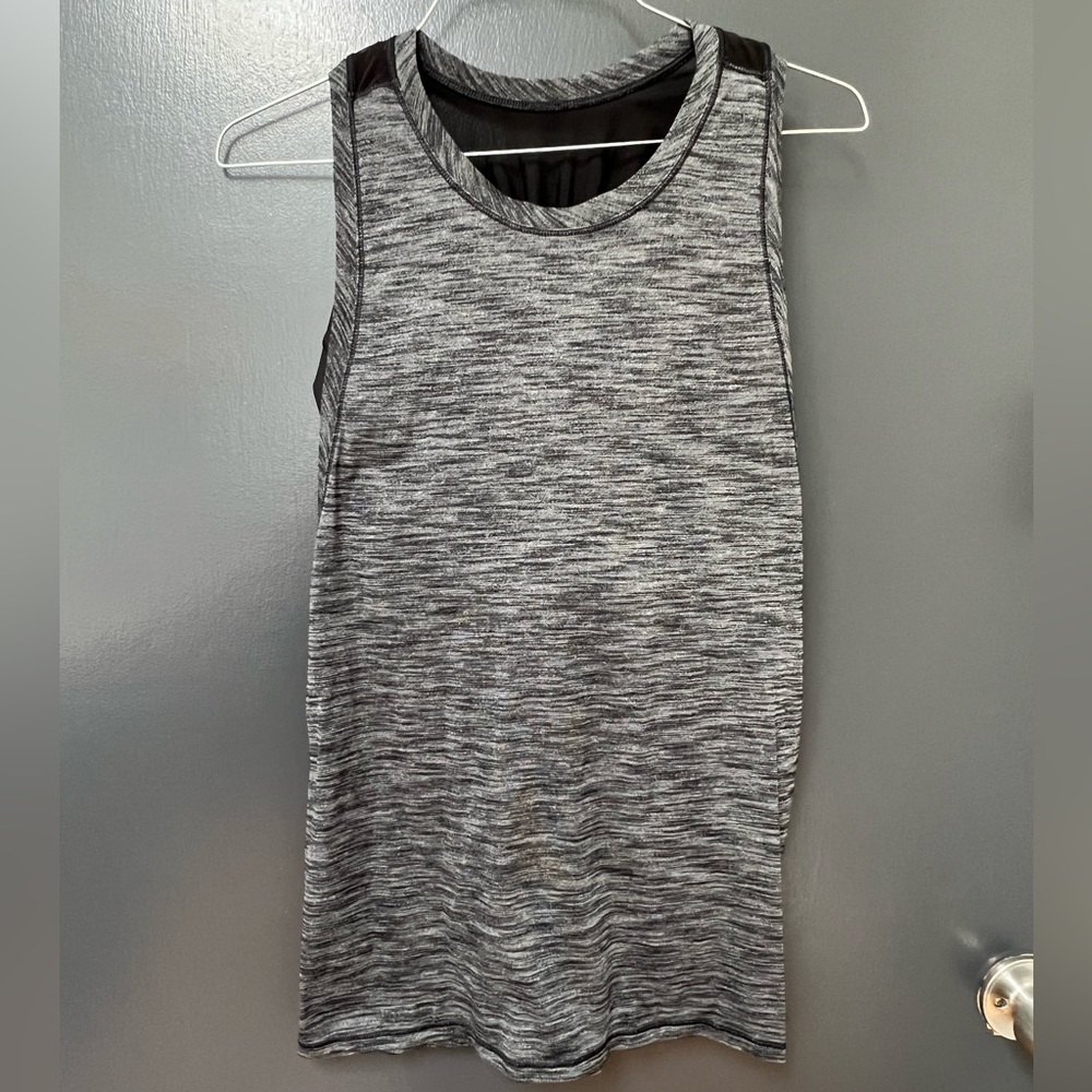 Lululemon Work The Circuit Tank Top Built In Bra Gray Black Size 10
